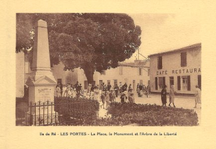 Île de Ré-FR-17-Les Portes-monument aux morts