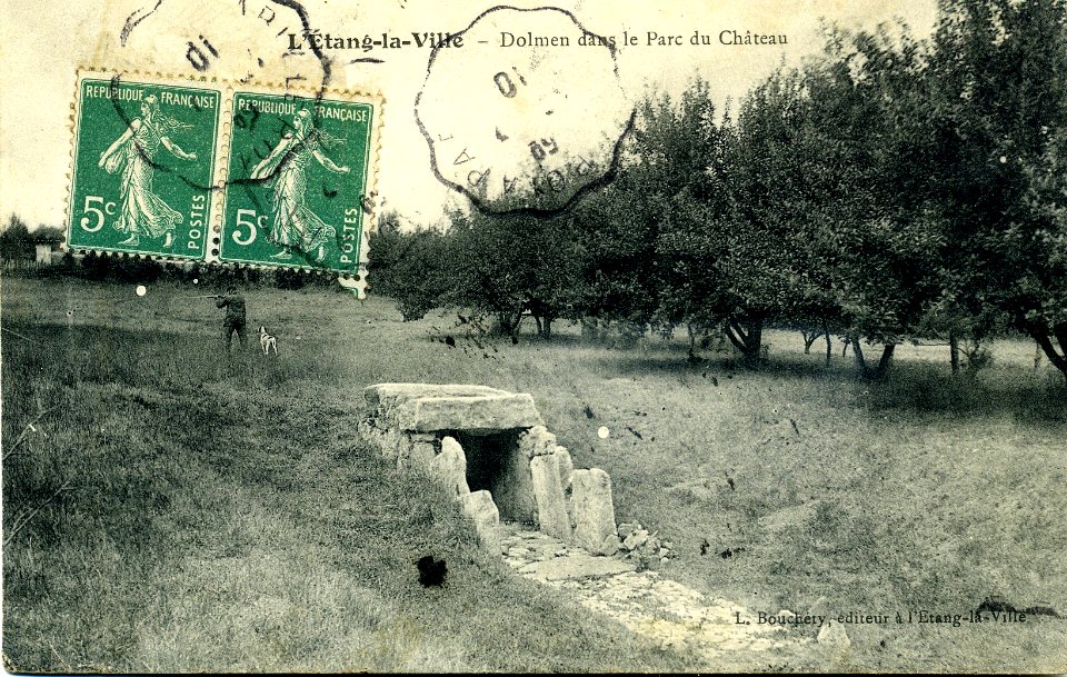 Étang-la-Ville- Dolmen001