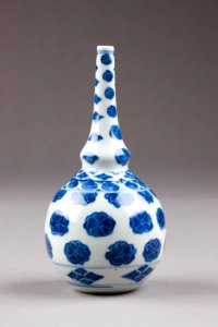 Östasiatisk keramik. Flaska - Hallwylska museet - 95777
