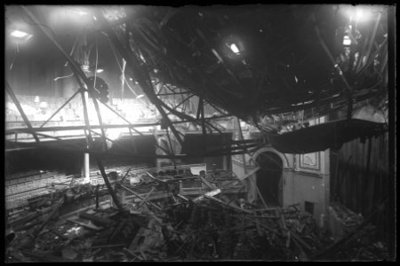 Östermalmsteatern efter branden 1913 - SMV - ÖT046