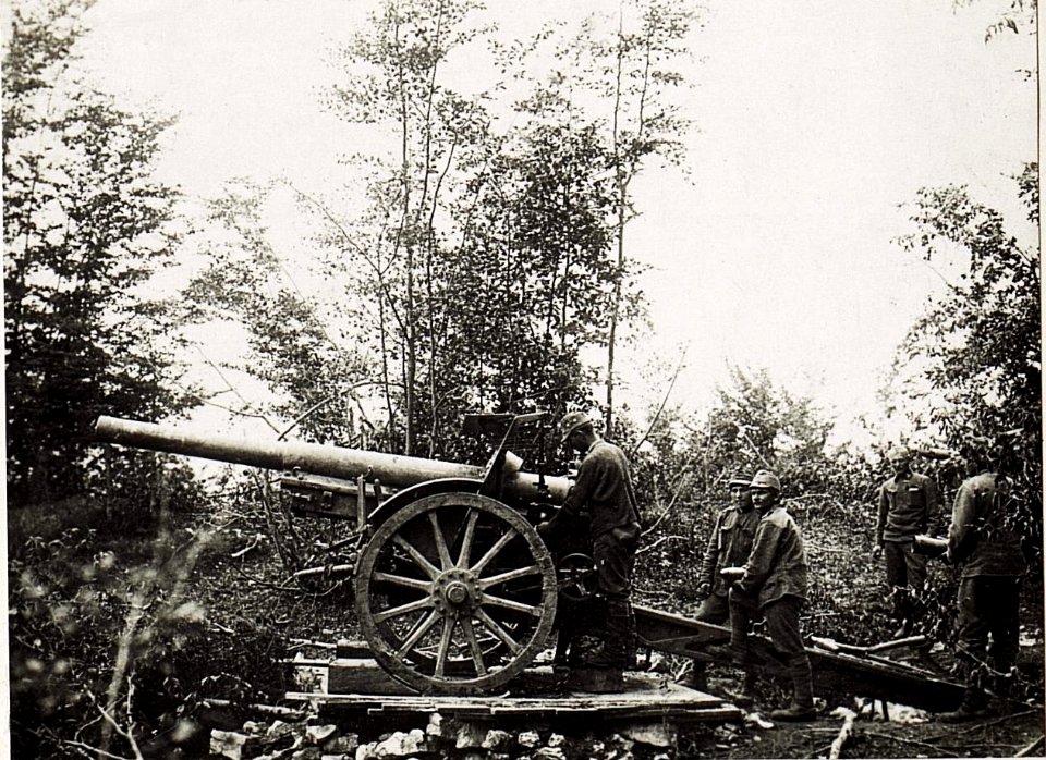 Österreichische 10,4cm 1915-er Langkanone am Cimone, Juni 1916. (BildID 15576649)