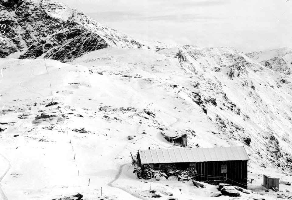 Österreichische Unterkunftshütte auf der Dreisprachenspitze - CH-BAR - 3239147