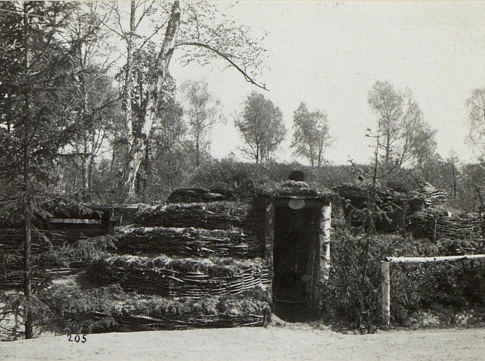 Östl.Galuzia, Inftr. Stellung 1.Linie, Unterstand. (K.u.11.KTD.) (BildID 15678507)