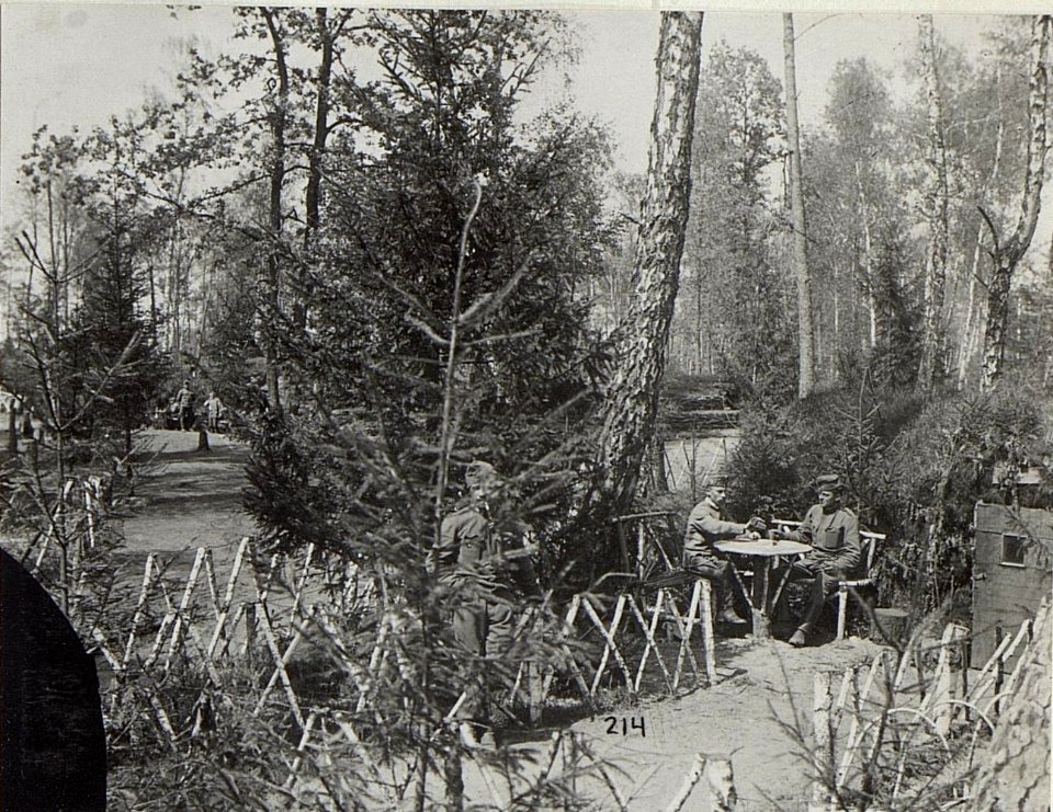 Östl.Galuzia, Mannschaftsunterstand 1.Linie. (K.u.11.KTD.) (BildID 15678570)