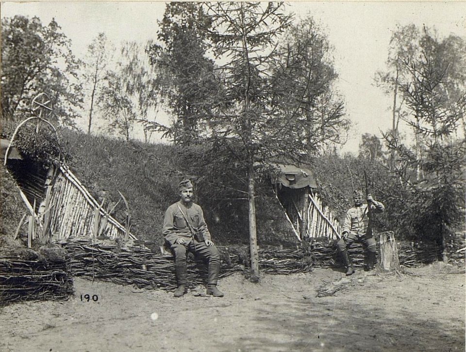 Östl.Galuzia, Unterstände (K.u.11.KTD.) Juni.1916. (BildID 15678101)