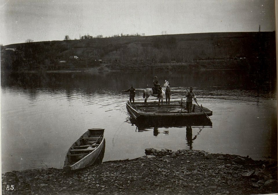 Überfahrt am Dniester Ruchotin (BildID 15651770)