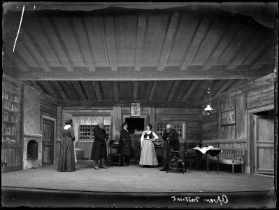 Över vattnet, Dramatiska teatern 1902. Föreställningsbild - SMV - DrT060