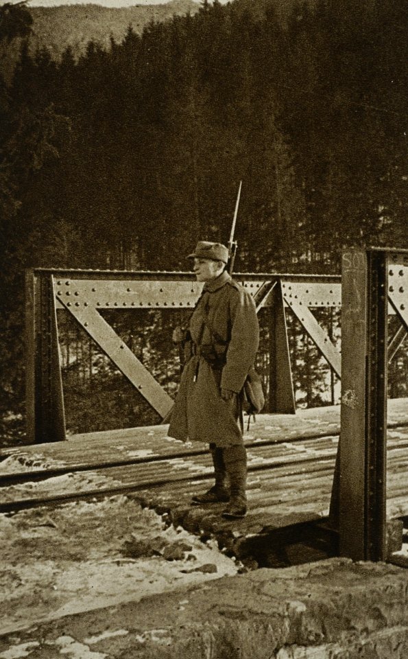 Żołnierz II Brygady Legionów Polskich na posterunku