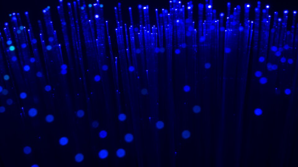 Illuminated light fiber optic