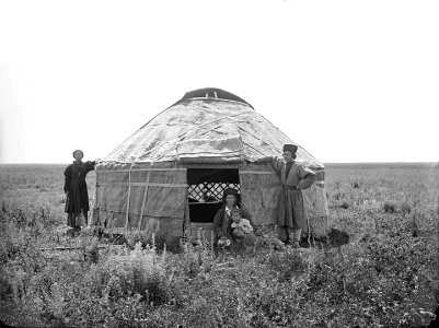 Общий вид Киргизской кибитки. 1894 г.