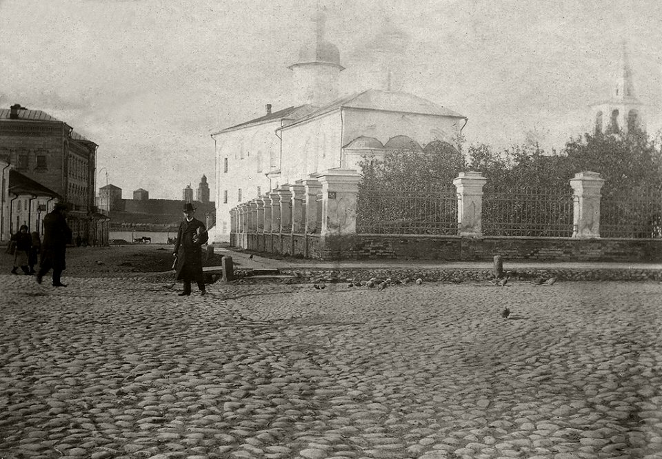 Перекресток Большой Михайловской и Никольской улиц, Дмитрий Стеллецкий