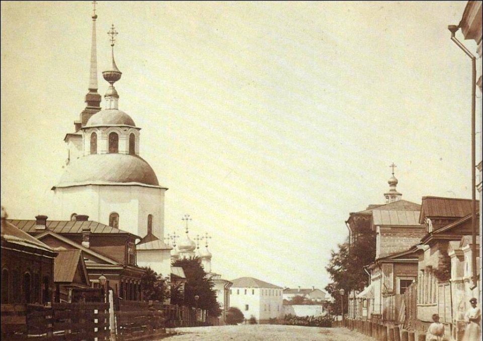 Тихоновская церковь на улице Тихоновской (Ульянова) 1880 1895