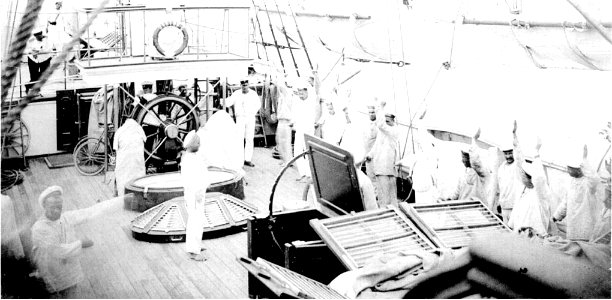 Утряняя зарядка на крейскре Забияка, Порт-Артур, 1902 год