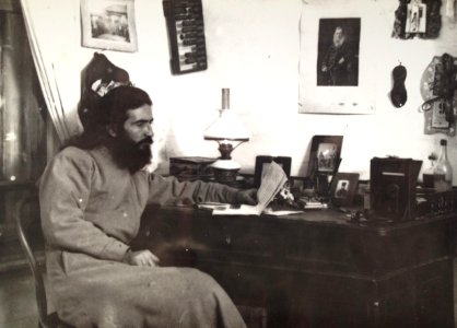 Ф.М. Альметев в кабинете photo