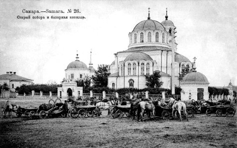 Хлебная площадь. Спасо-Преображенская и Смоленская церкви