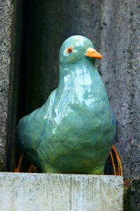 Porcelain dove plumage decorative