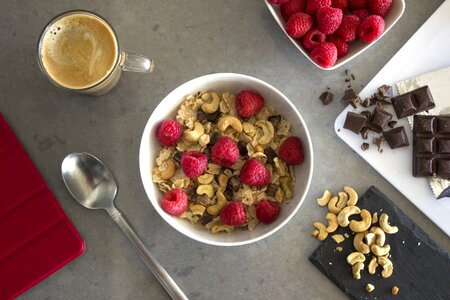 Raspberries cashew nuts