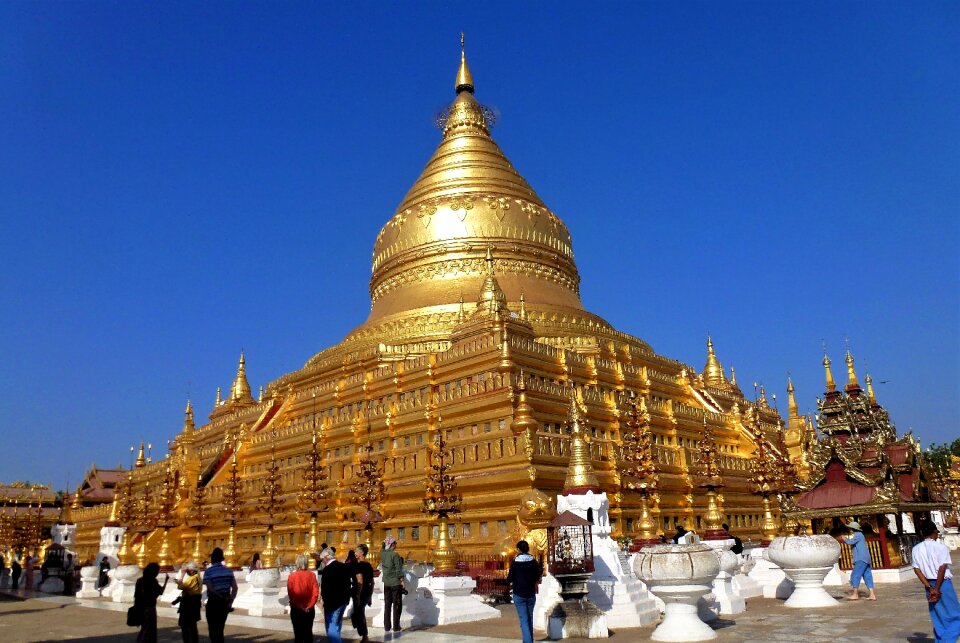 Travel architecture religion