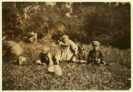 Thomas Vegas and family. Johnny, 11 years, Joe 9 years, and little Louise De Pont. LOC nclc.00171