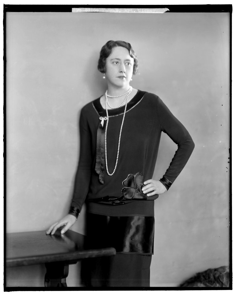 THOMAS, SIDNEY, MRS. LCCN2016861508