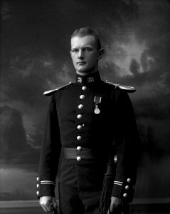 Thorleiv Bugge Røhn with King Haakon VII Coronation Medal (1907)