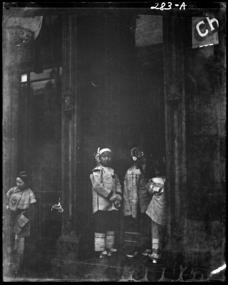Three girls standing in a doorway, Chinatown, San Francisco LOC agc.7a09042