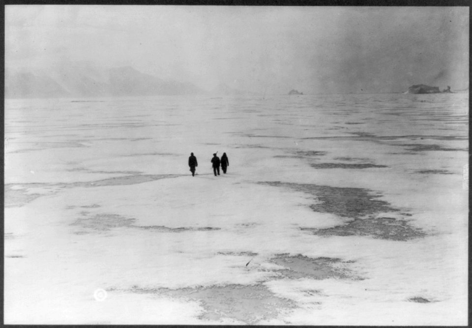 Three men walking on pack ice; Arctic Expedition, 1908-12 LCCN2016653139