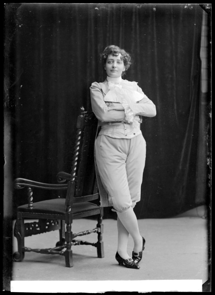 Thérèse Björklund in Hoffmanns äventyr at Oscarsteatern 1907 - SMV - NB070