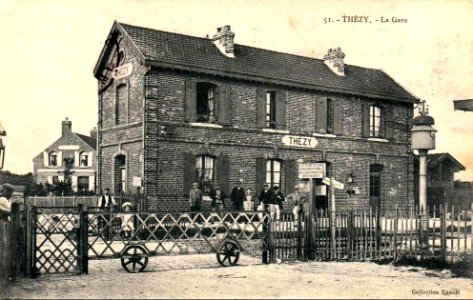 Thézy-Glimont (80), la gare (2)