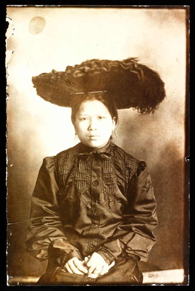 Tie You, wife of Mock Duck, leader of Hip Sing Tong organization in Chinatown, New York City, New York LCCN2015649891