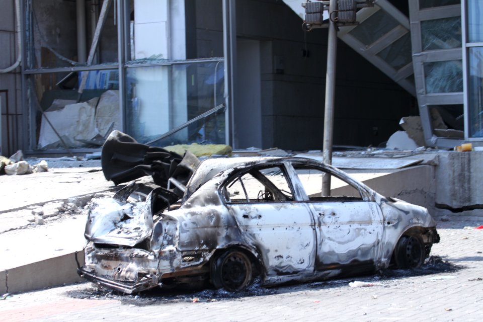 Tianjin explosion destroyed cars (2)