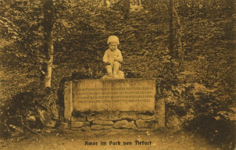 Tiefurt, Thüringen - Armorskulptur im Park (Zeno Ansichtskarten)