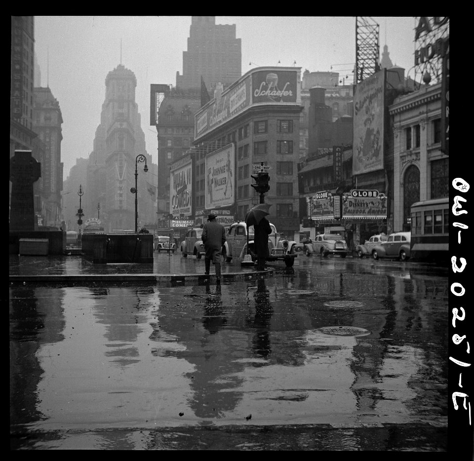 Times Square on a Rainy Day 1943 John Vachon