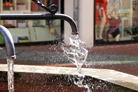Flow wind faucet