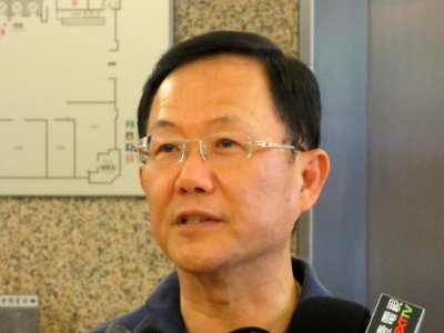 Ting Shou-chung from VOA (1)