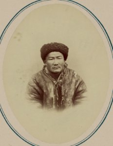 Tipy narodnostei turkestanskago kraia. Cholak-Kazaki. Uzan-bai LCCN2007682047