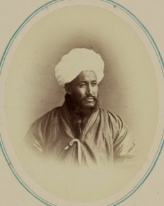 Tipy narodnostei turkestanskago kraia. Uzbeki. Murat-bek LCCN2007682052