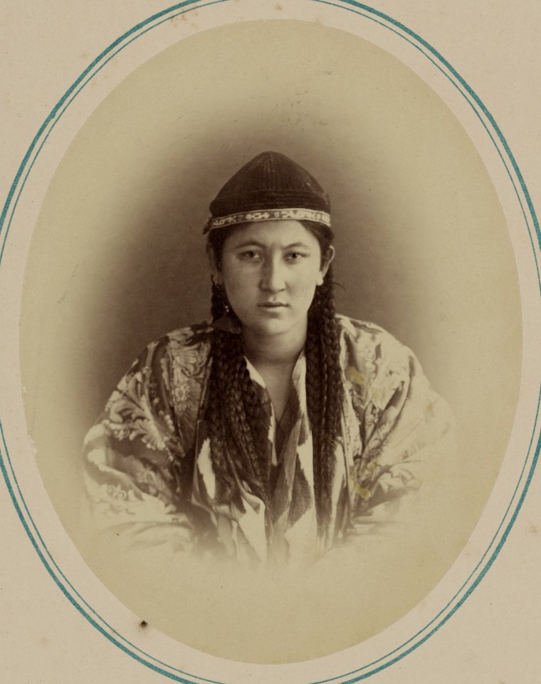 Tipy narodnostei turkestanskago kraia. Uzbechki. Rauza-ai LCCN2007682057