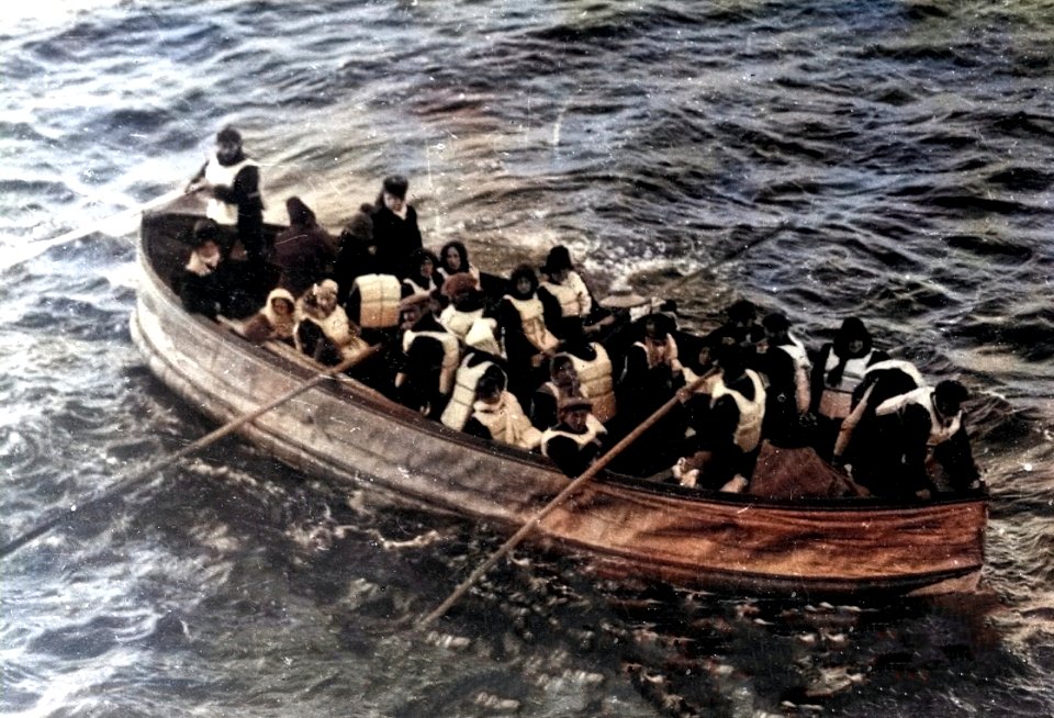 Titanic-lifeboat-colorized