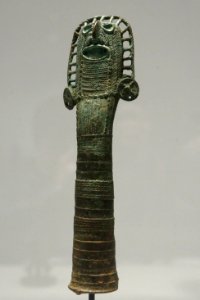 Tiv stick head Quai Branly 73.1996.1.10