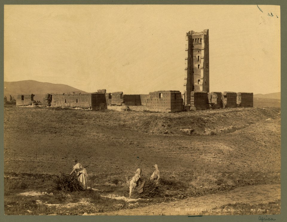 Tlemcen. L'enceinte de Mansourah - ND. Phot. LCCN2004665072