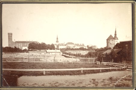 TLA 1465 1 93 Vaade Toompeale praeguse Kaarli kiriku juurest 1882 1890 fotogr Charles Borchardt