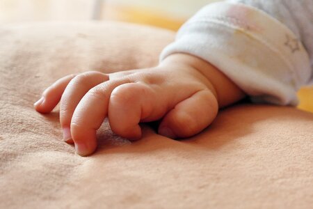 Child access hold tight