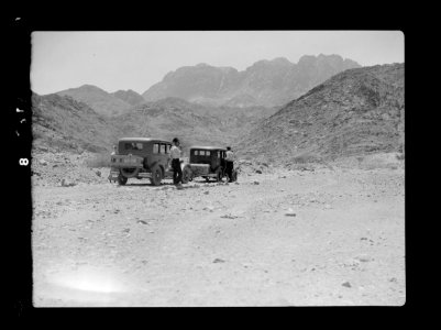 To Sinai by car. Wadi Feiran. A halt on the way LOC matpc.15561