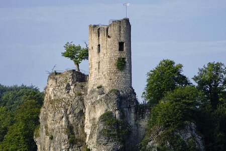 Ruin castle places of interest