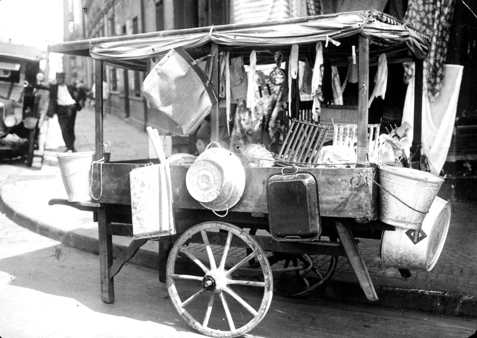 Todo por dos pesos, Buenos Aires 1938
