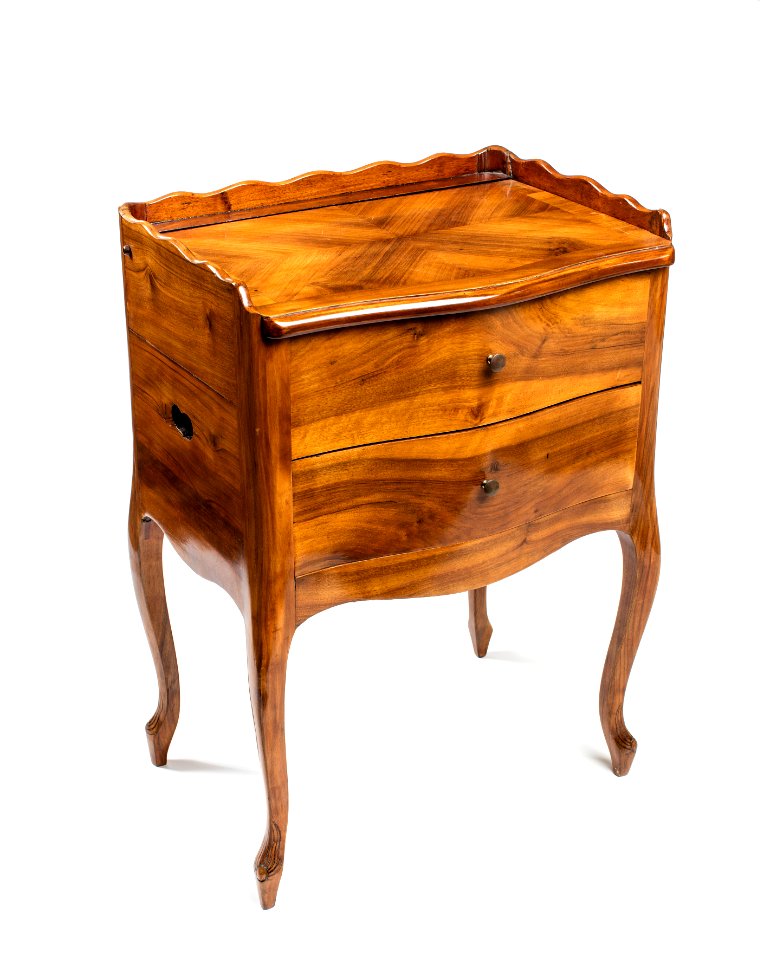 Toilettbord från Schweiz, 1700-talets mitt - Hallwylska museet - 109800