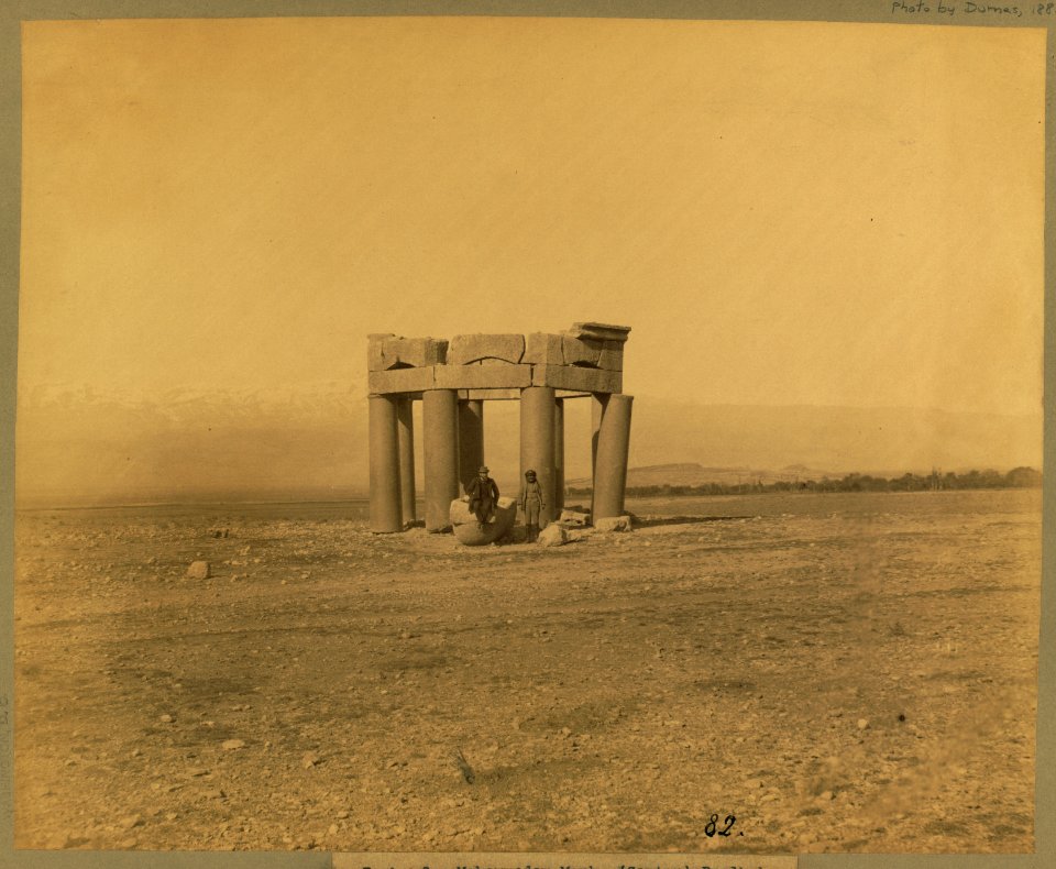 Tomb of a Mohammedam Monk (Santon) Baalbek - Dumas Ph. LCCN2004667858