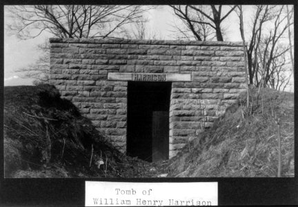 Tomb of William Henry Harrison, North Bend, Ohio LCCN2004671840
