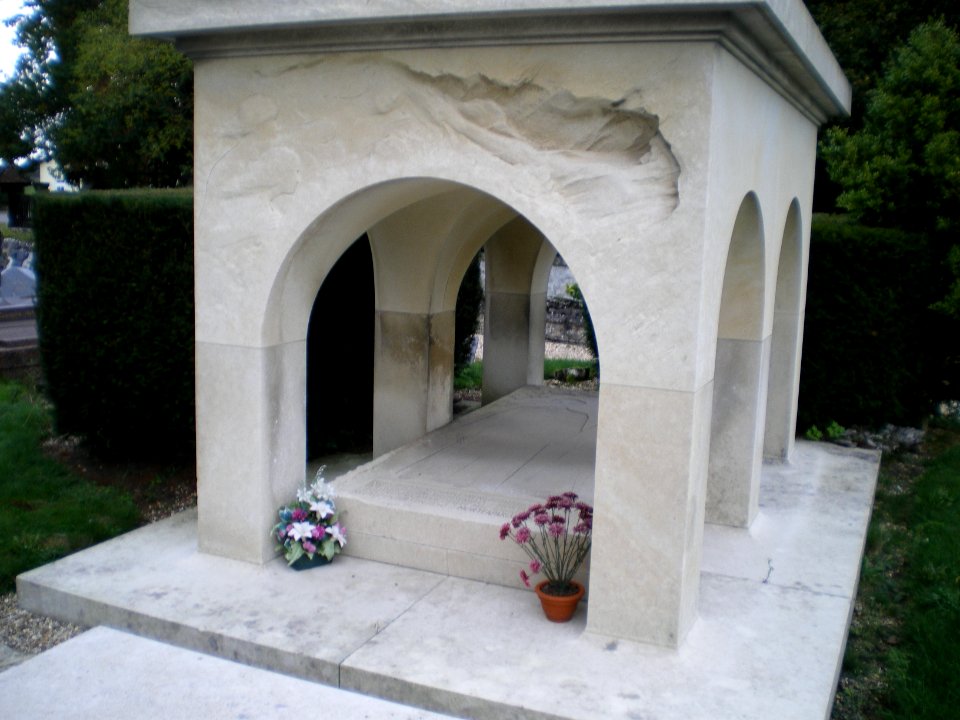 Tombe Saint-Marceaux